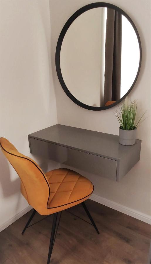 Helena Studio Apartman Siófok Extérieur photo