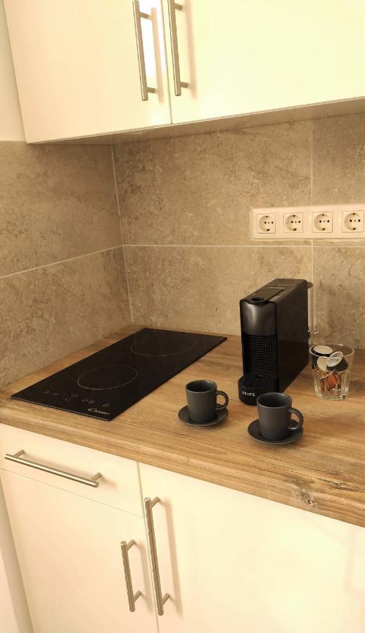 Helena Studio Apartman Siófok Extérieur photo